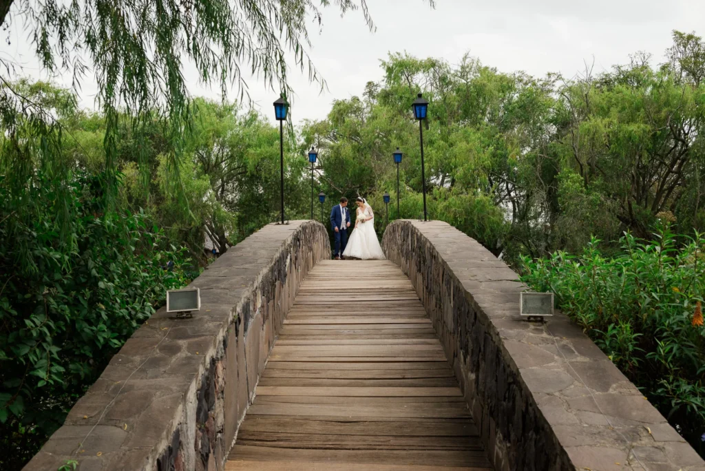 Llegada de la novia a la Iglesia de la Balbanera de Palugo