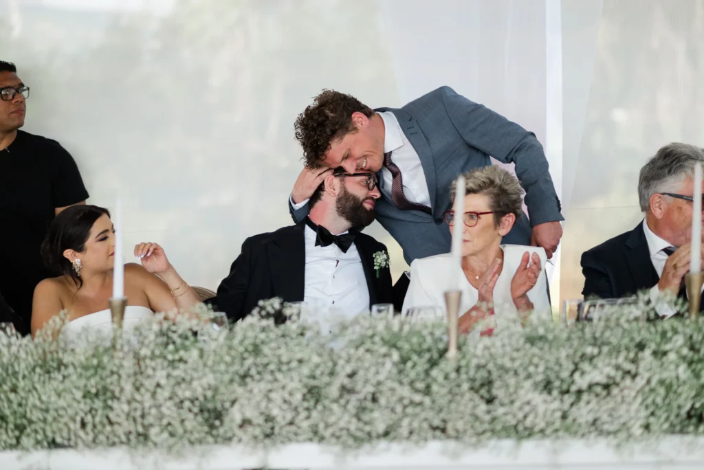 Brindis con los novios en La Palma Polo Club Puembo