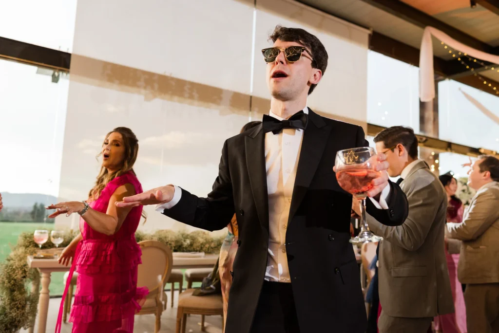 Baile y fiesta de los novios en su Boda en La Palma Polo Club Puembo