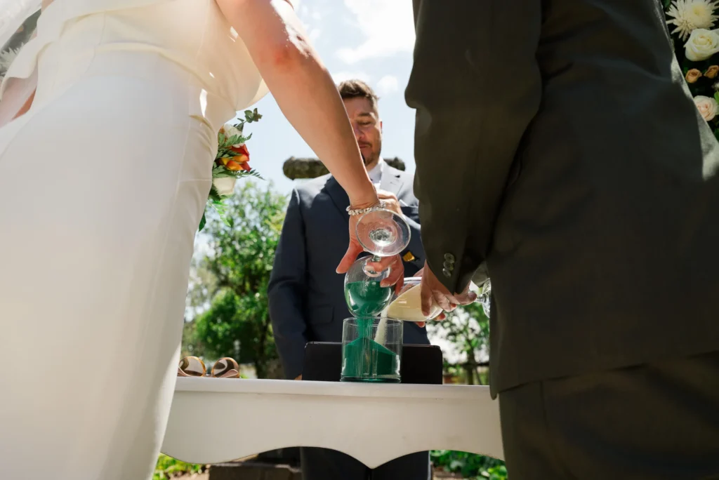 Novios en su ceremonia en Boda en Quito