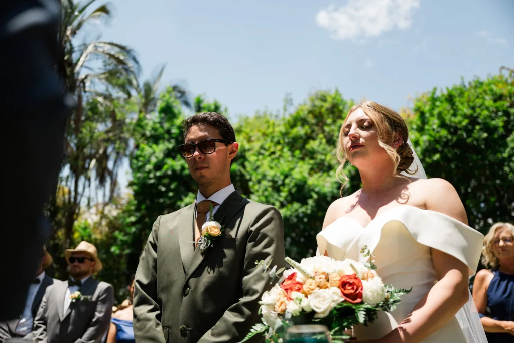 Novios en su ceremonia en Boda en Quito